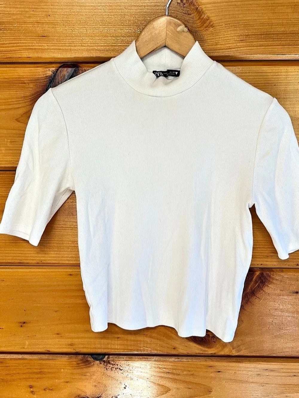 Zara Top Ribbed Mock Neck Short Sleeve Stretchy Shirt White Large Minimalist